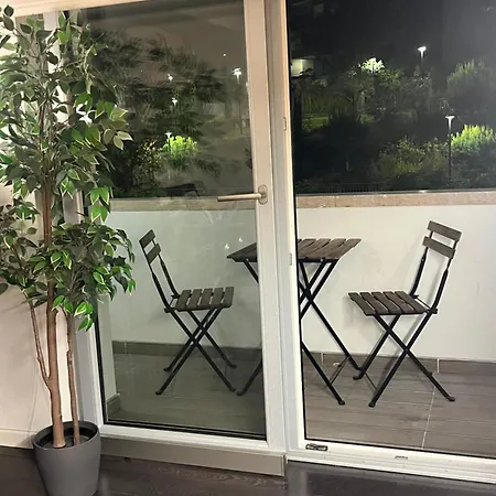 Estrela Balcony *